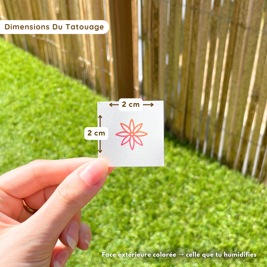 Fleur Minimaliste - Tatouage Éphémère